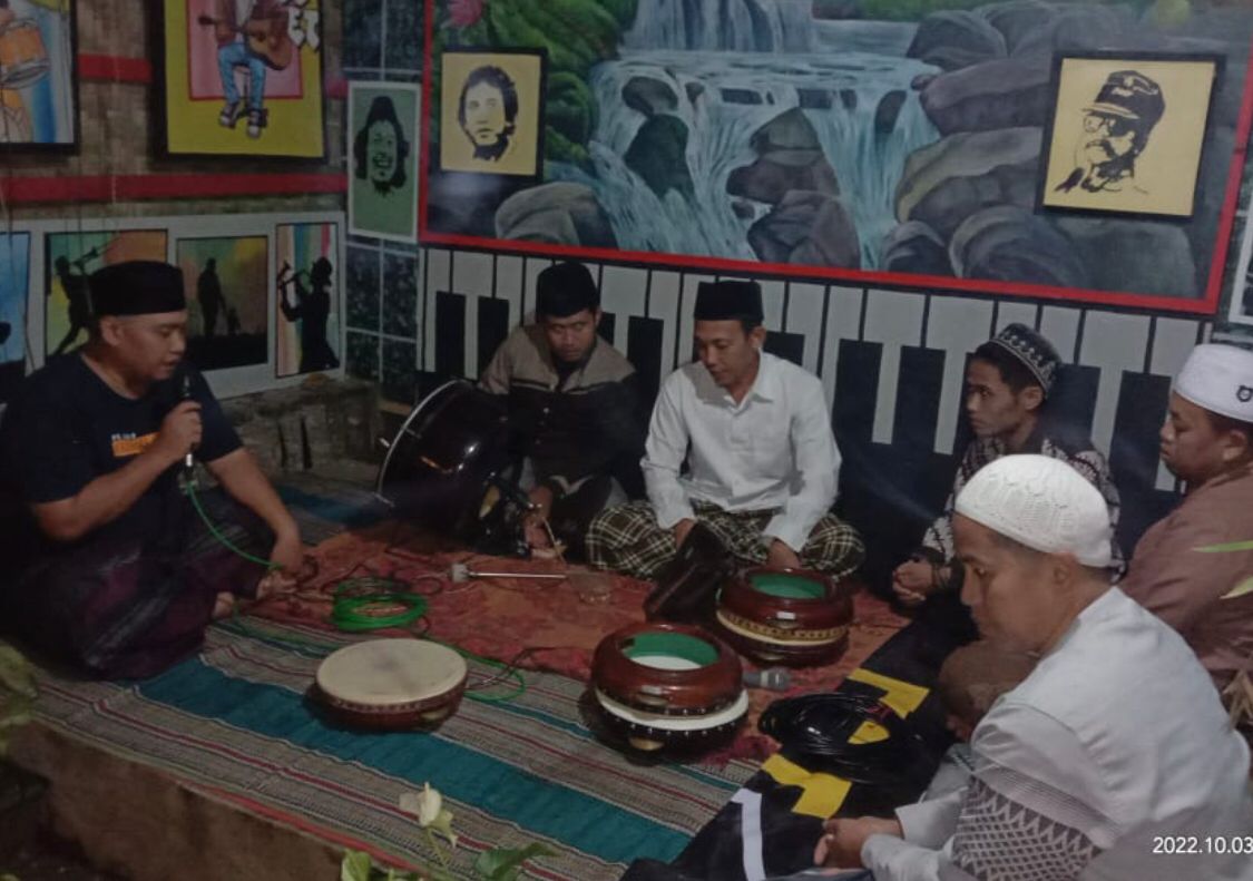 Kumandangkan Dzikir Dan Sholawat Setiap Malam Selasa Kades Sambimulyo Ucapkan Terima Kasih Ke Majelis 