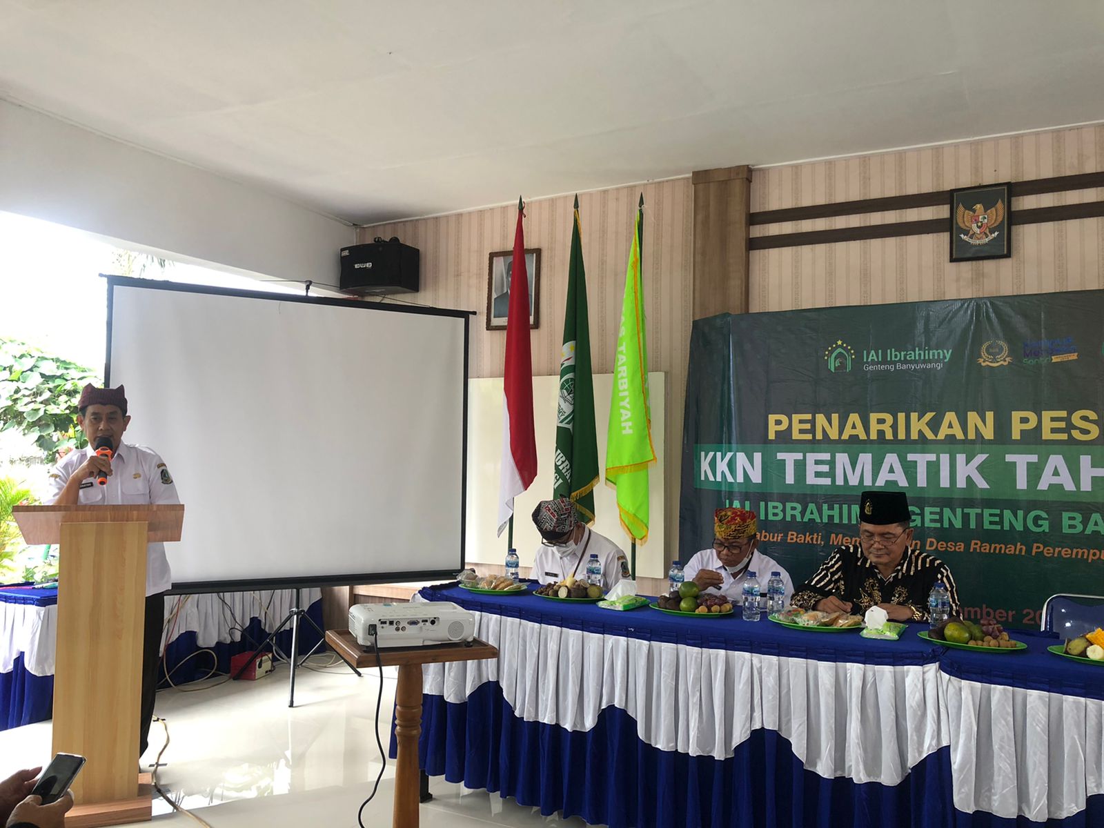 Hari Ini Mahasiswa IAI Ibrahimy Yang KKN di Sambimulyo Resmi Di Tarik Oleh Kampus