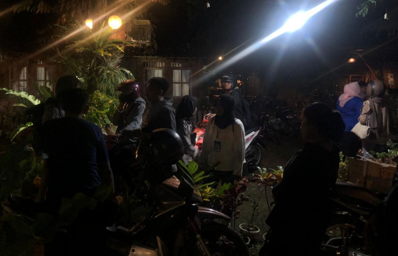 Devisi-Pendidikan-Kampus-Merdeka-Banyuwangi-Ajak-Main-Dan-Adu-Cepat-Berhitung-Dengan-Anak-Saung-Matematika