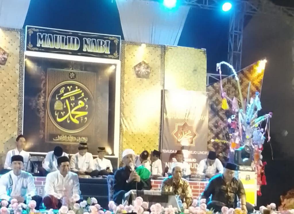 Peringatan-Maulid-Nabi-Muhammad-SAW-1445-H-di-Masjid-Nurul-Huda-Kedungrejo-Lincip