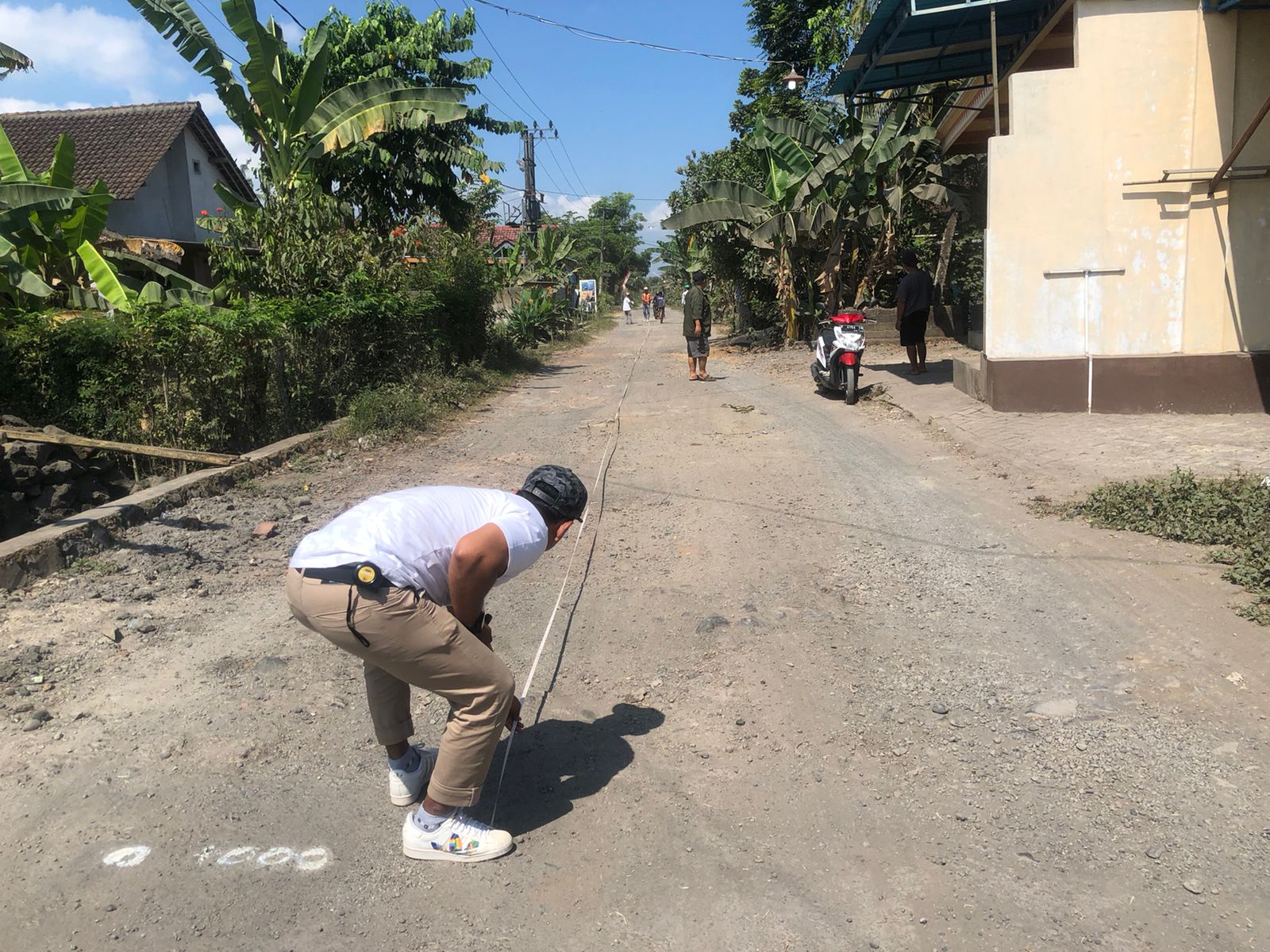 MC-0-Lanjutan-Hotmix-Jalan-Brak-Ketimur-Desa-Sambimulyo