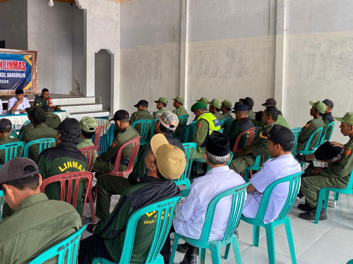 Pengadaan-Seragam-Dan-Pembinaan-Linmas-Desa-Sambimulyo-Menjelang-Pilkada