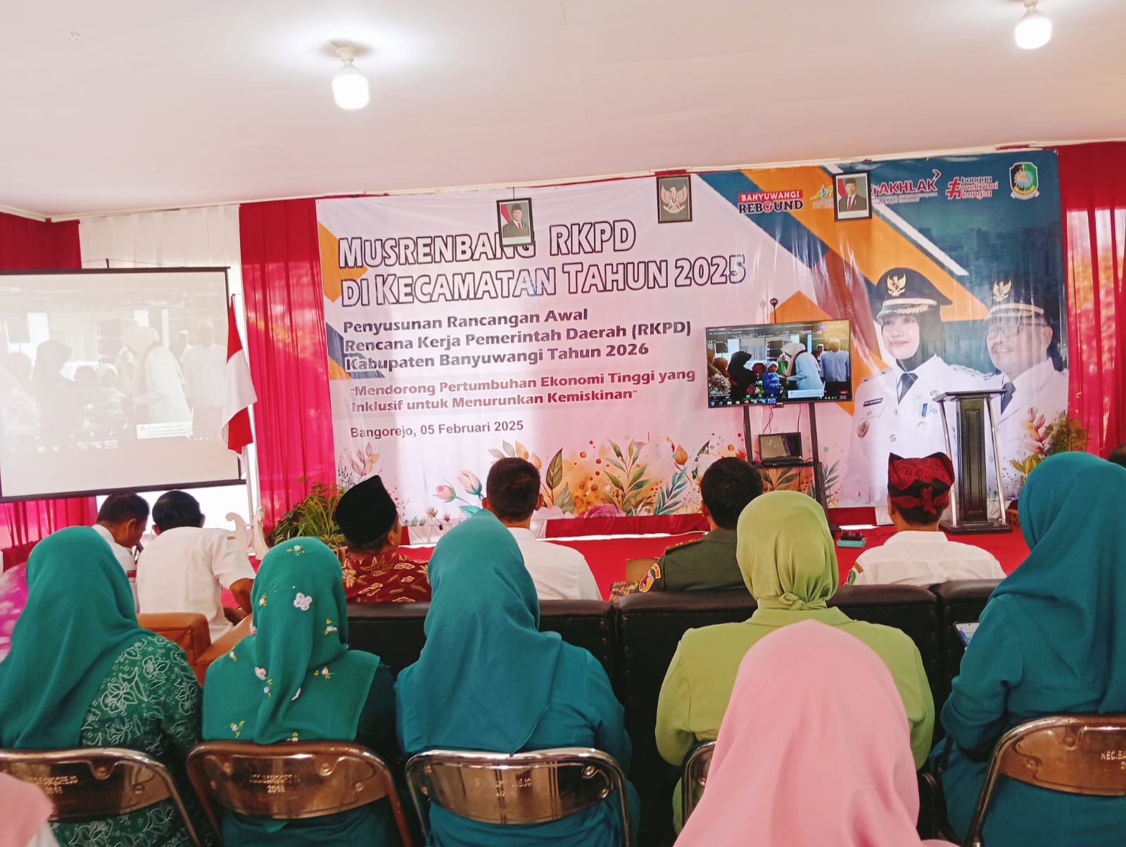 Musrenbangcam-Virtual-Kabupaten-Banyuwangi,-Mendorong-Pertumbuhan-Ekonomi-Inklusif-dan-Penurunan-Kemiskinan
