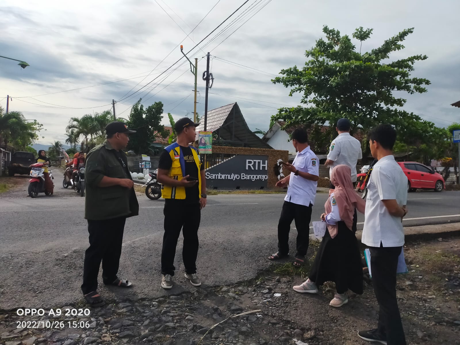 Jalan-Brak-Ketimur-dan-Depan-Kantor-Desa-Sambimulyo-Kebarat-Segera-Di-Hotmix