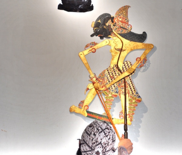 Sambimulyo-Gelar-Wayang-Kulit-Dalam-Rangka-Bersih-Desa-Dan-Ruwatan-Massal-