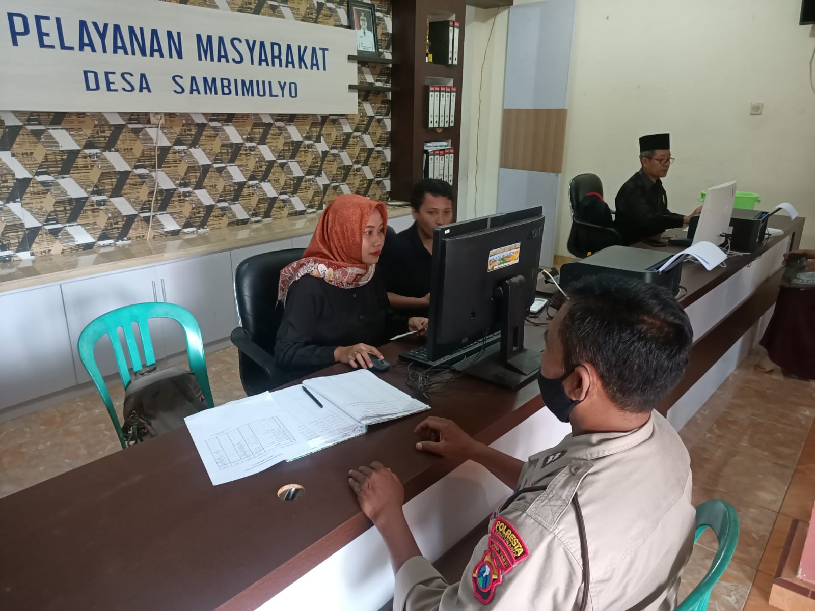 5-Program-Unggulan-Desa-Sambimulyo-Tahun-2023---Pelayanan-Surat-Ringan-24Jam