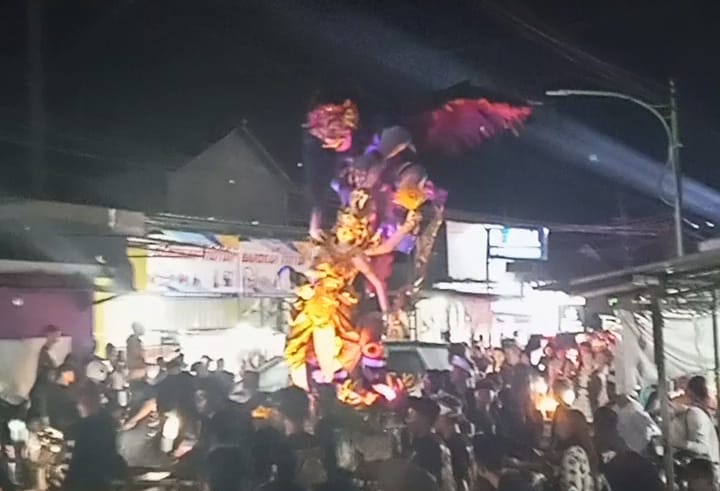 Perayaan Upacara Ogoh-Ogoh Desa Sambimulyo Berjalan Meriah Rayakan Nyepi Tahun Baru Saka 1948