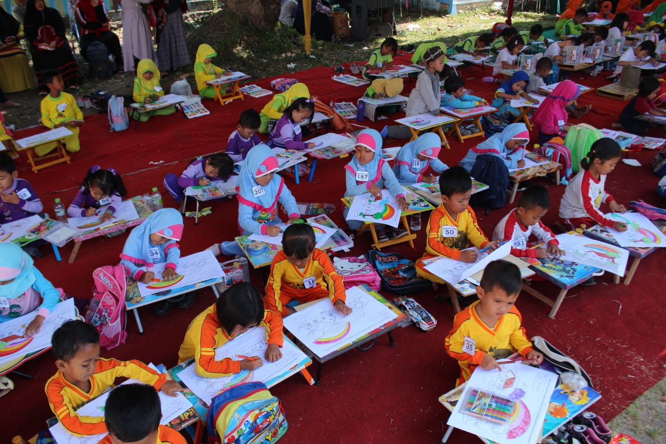 Anak---Anak-Sambimulyo-Ayo-Ikut-Lomba-Mewarnai