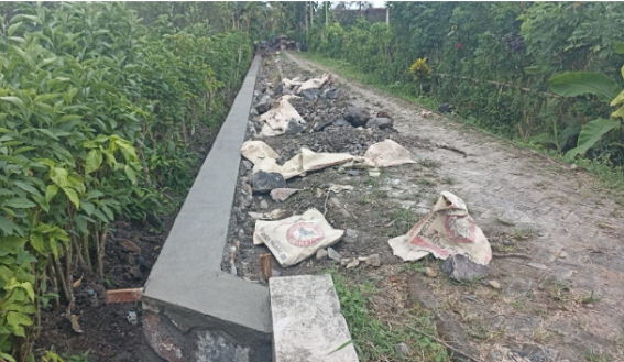 Plengsengan-Jalan-TPU-Dusun-Kedungrejo-Selesai-100%