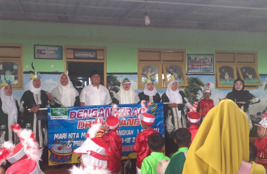 PAUD-NU-SeBangorejo-Peringati-1-Abad-NU-Dengan-Kirab-Drumband