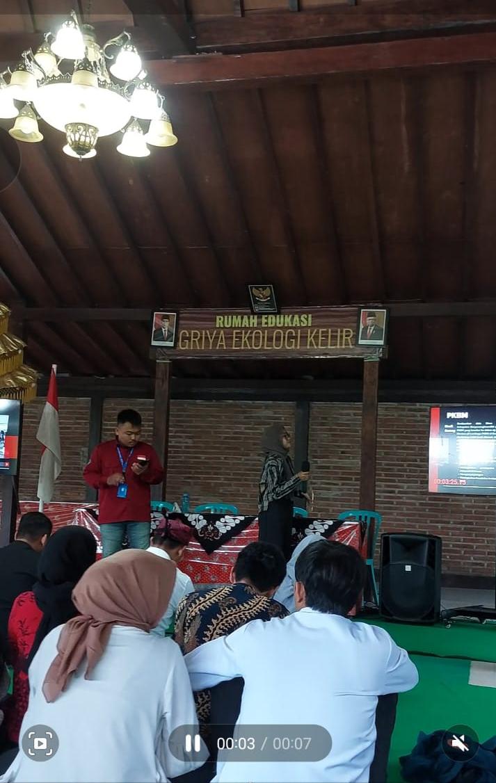 Mahasiswa-Magang-Merdeka-Menghadiri-Kegiatan-Penutupan-dan-Presentasi-Hasil-Akhir-Magang-
