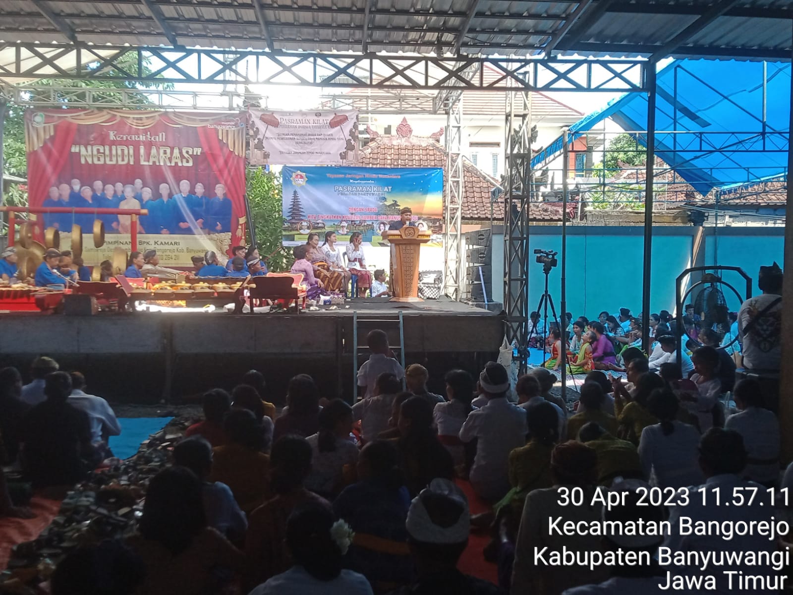 Kedes-Sambimulyo-Hadir-Dalam-Piodalan-Pura-Dharma-Marga