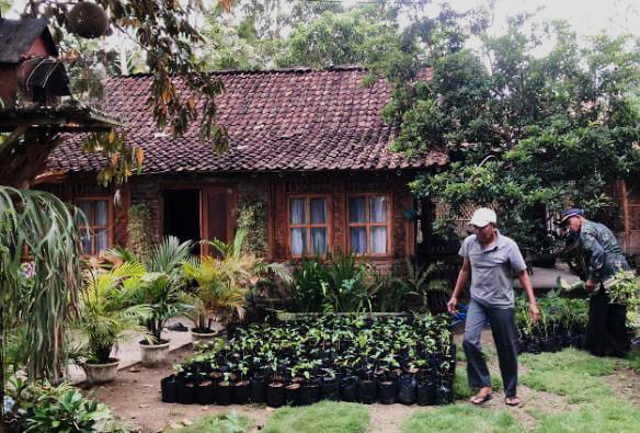 Ayo-Kita-Bangkitkan-Karangkitri