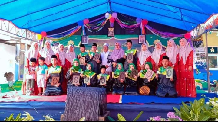 TPQ-Riyadul-Athfal-Asuhan-Kyai-Syakur-Gelar-Wisuda-Khotmil-Quran-Ke-13