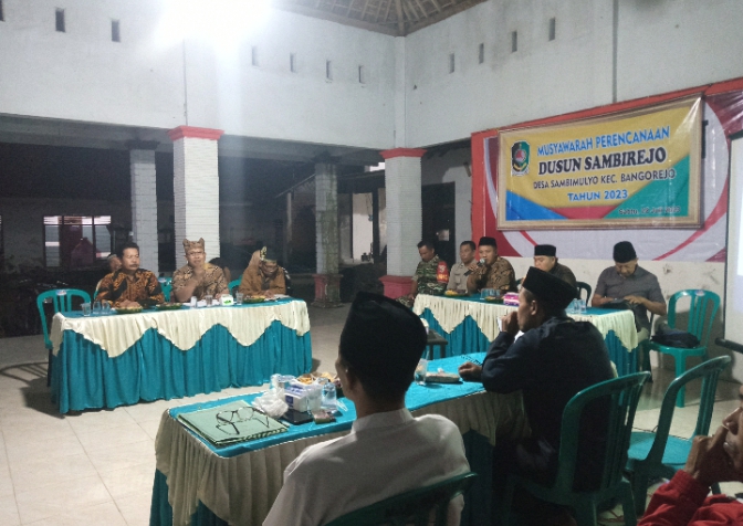 Kades-Sambimulyo-Targetkan-Pengaspalan-Tahun-2024-Dalam-Musdus-