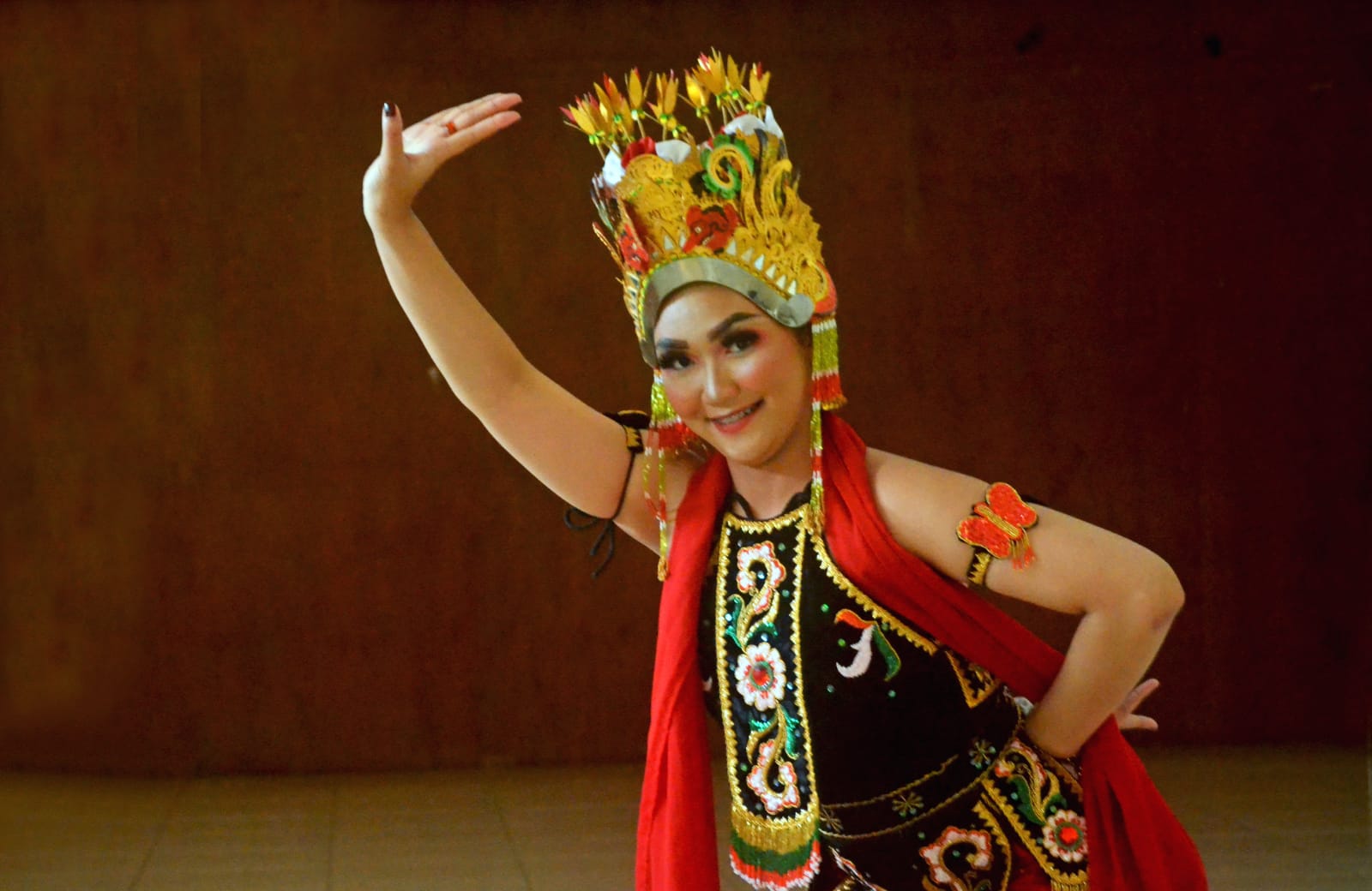 Gadis-Cantik-Sambimulyo-Pelestari-Ikon-Banyuwangi-