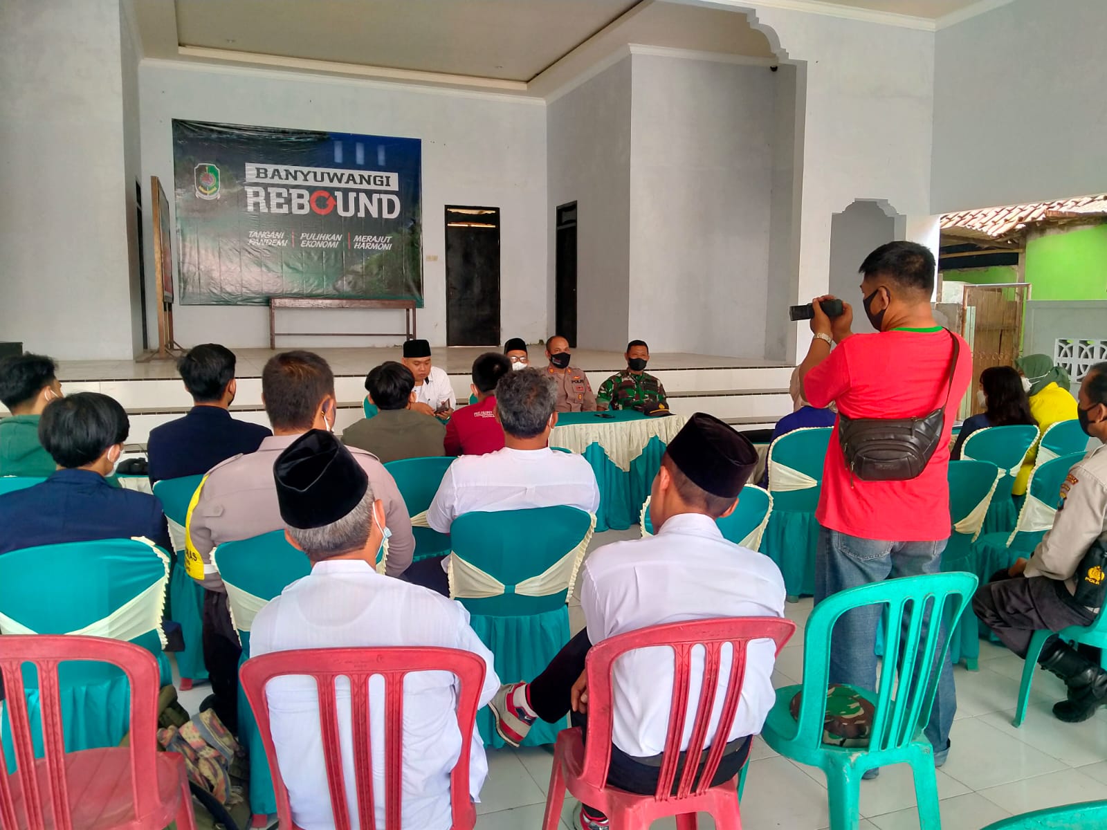 Mahasiswa-Terbaik-Indonesia-Magang-di-Desa-Sambimulyo---Bangorejo