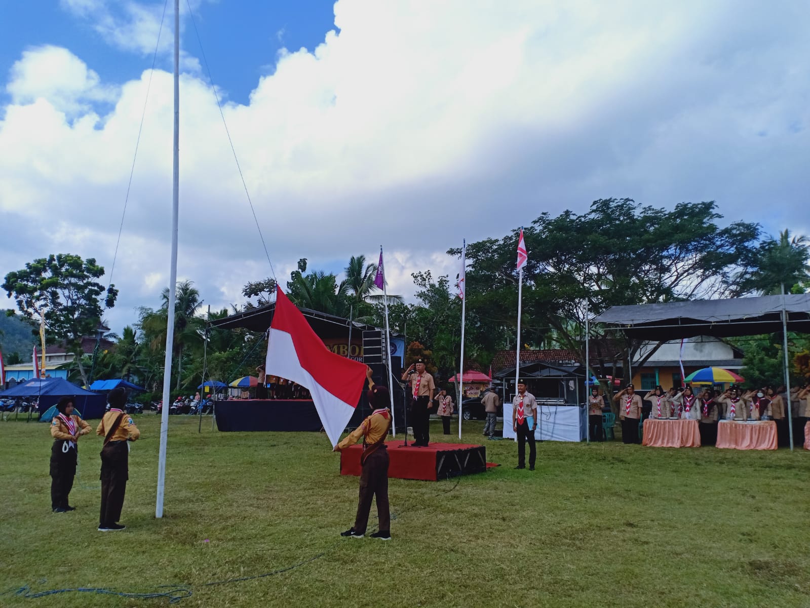 Kepala-Desa-se-Kecamatan-Bangorejo-Kompak-Hadiri-Upacara-Hari-Pramuka-ke-62