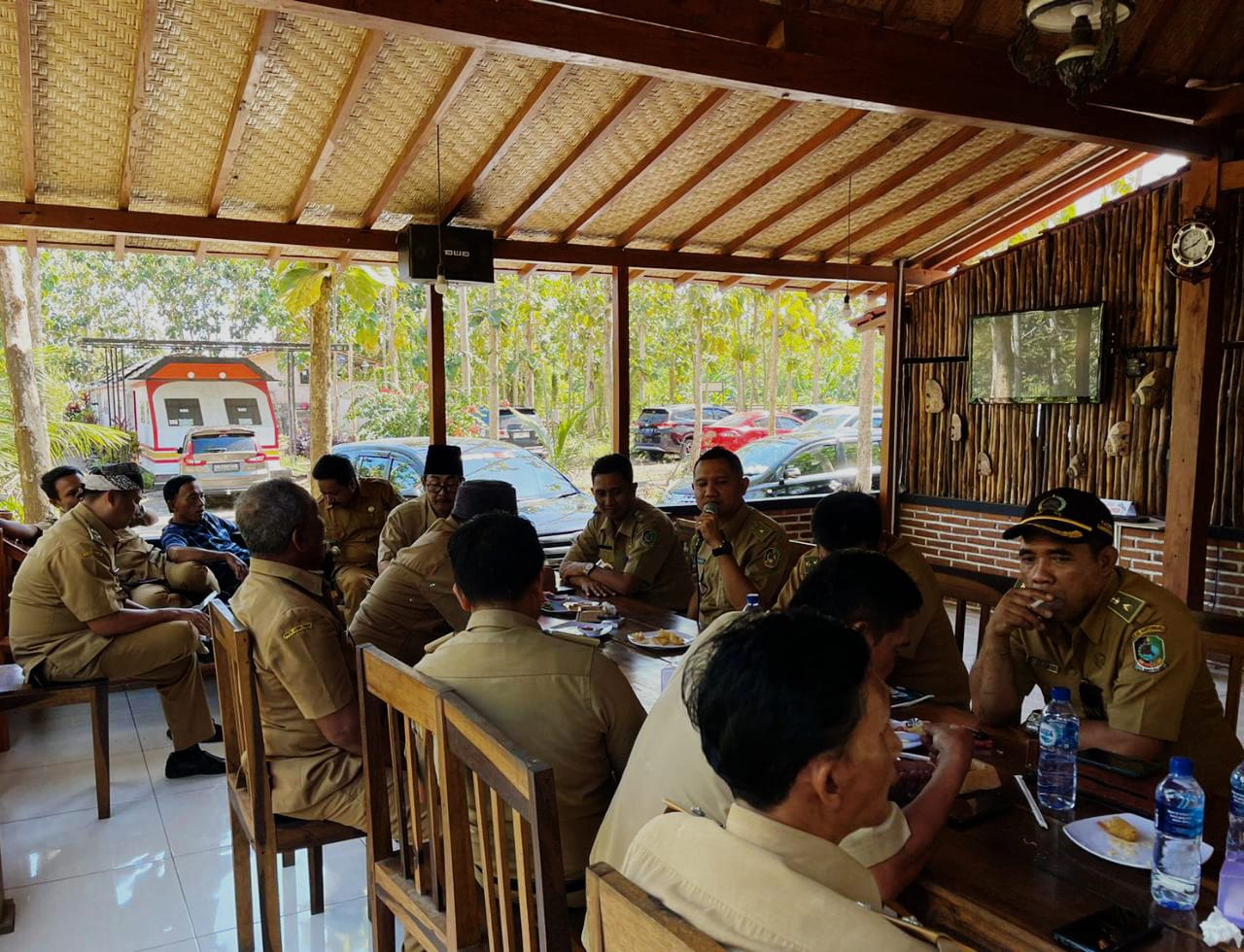 Kades-Banyuwangi-jadi-Tumpuhan-Petani-atas-langkanya-Pupuk-Bersubsidi