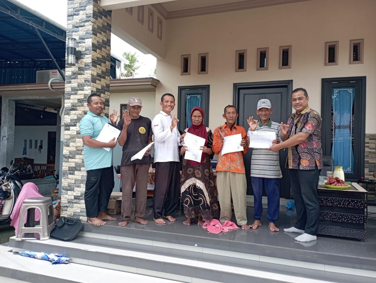 Tingkatkan-Layanan-Adminduk,-Kecamatan-Bangorejo-Gencarkan-Inovasi-”Jempol-Pelanduk-Mas”
