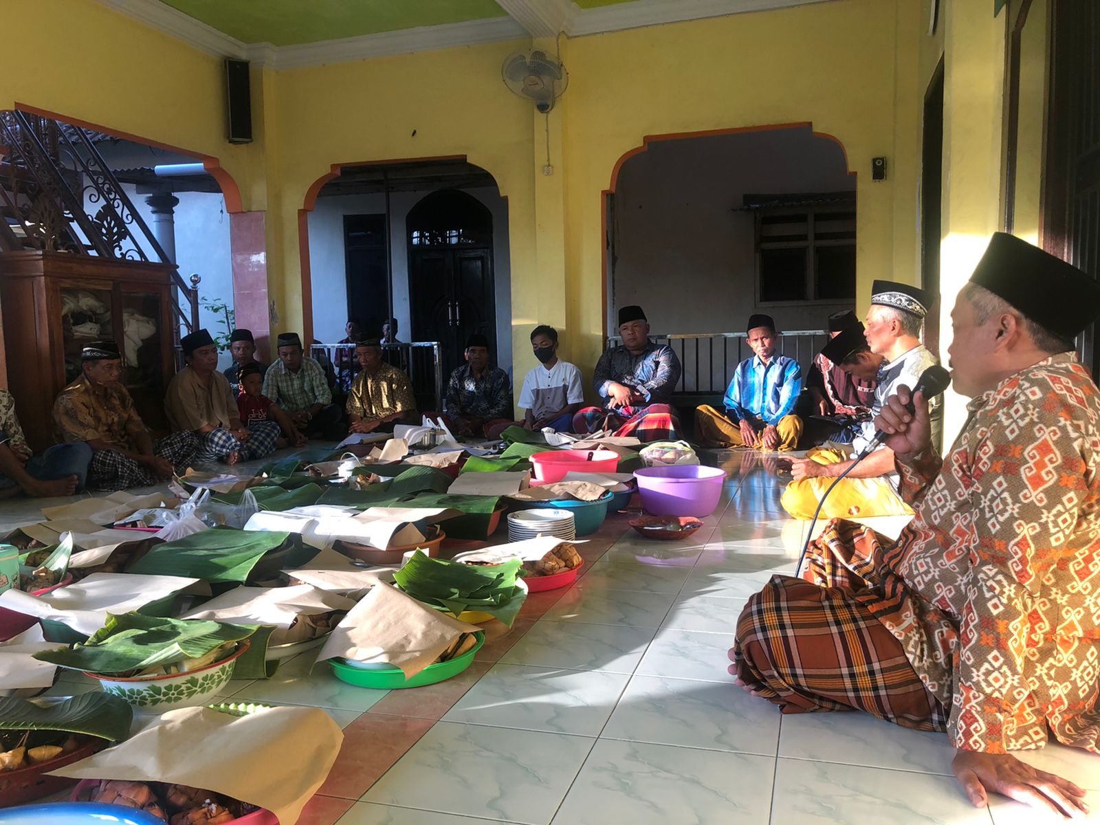 Pagi-ini-Prosesi-Ritual-Ketupat-Lepet-Di-Desa-Sambimulyo