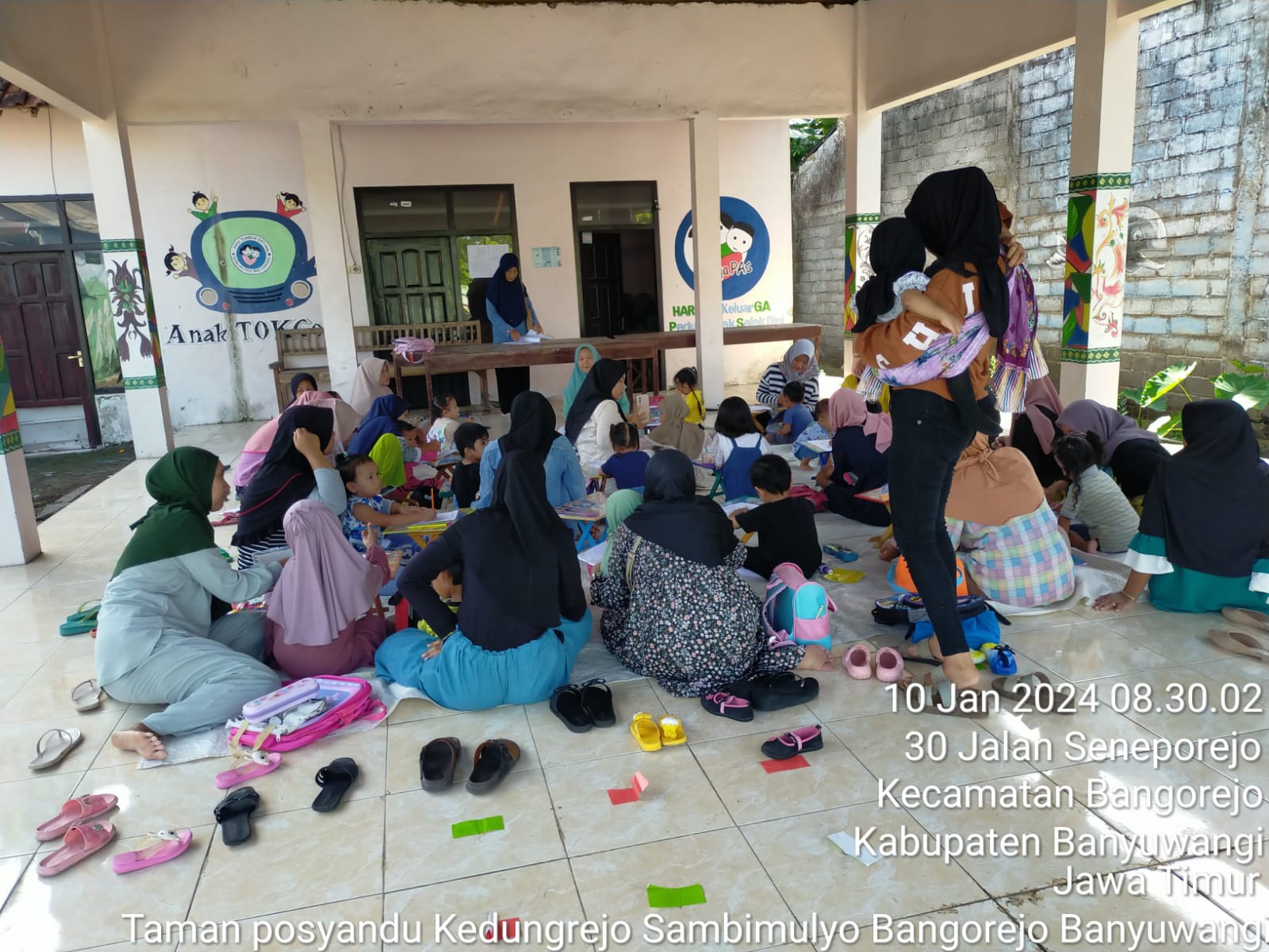 Taman-Posyandu,-Tempat-Belajar-dan-Bermain-Bagi-Sang-Buah-Hati